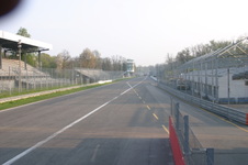 Enlarge photo 46