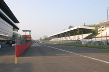 Enlarge photo 56