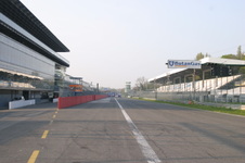 Enlarge photo 80