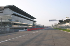 Enlarge photo 82