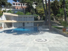 Enlarge photo 17