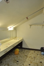 Enlarge photo 51