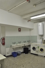 Enlarge photo 1