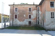 Enlarge photo 18