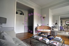 Enlarge photo 16