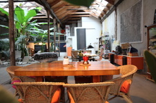 Enlarge photo 46