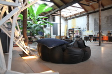 Enlarge photo 47