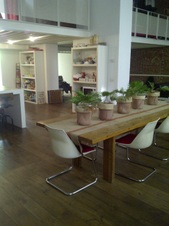 Enlarge photo 2