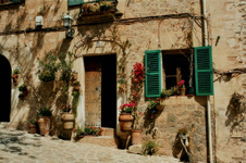 Enlarge photo 16
