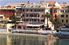 Enlarge photo 32