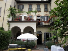 Enlarge photo 2