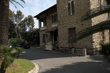 Enlarge photo 30