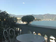 Enlarge photo 33