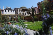 Enlarge photo 20