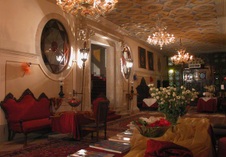 Enlarge photo 1