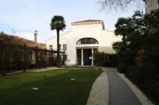 Enlarge photo 19