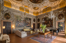 Enlarge photo 11