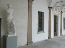 Enlarge photo 24
