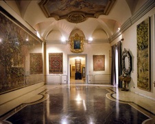 Enlarge photo 21