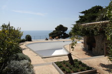 Enlarge photo 26