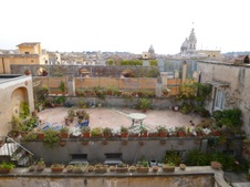 Enlarge photo 38