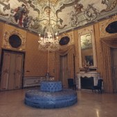 Enlarge photo 17