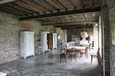 Enlarge photo 76