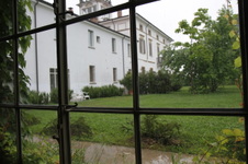 Enlarge photo 89
