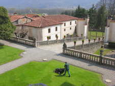 Enlarge photo 12