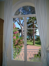 Enlarge photo 18