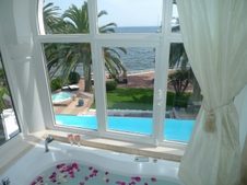 Enlarge photo 28