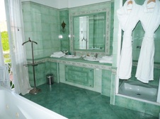Enlarge photo 4
