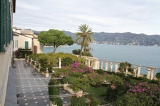 Enlarge photo 8
