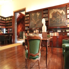 Enlarge photo 24