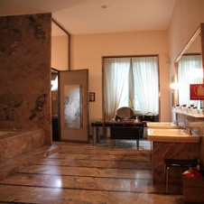 Enlarge photo 58