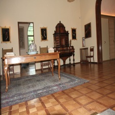 Enlarge photo 68