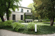 Enlarge photo 2