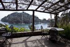 Enlarge photo 13