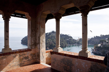 Enlarge photo 90