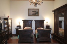 Enlarge photo 51