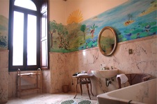 Enlarge photo 54