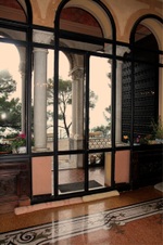 Enlarge photo 19