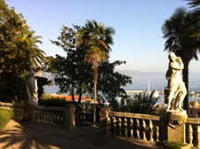 Enlarge photo 16