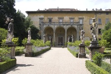 Enlarge photo 37