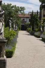 Enlarge photo 58