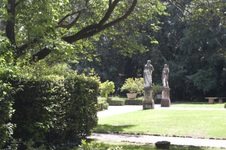 Enlarge photo 69