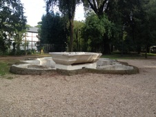 Enlarge photo 17