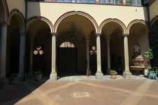 Enlarge photo 8