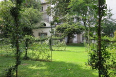 Enlarge photo 38