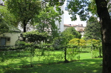 Enlarge photo 48